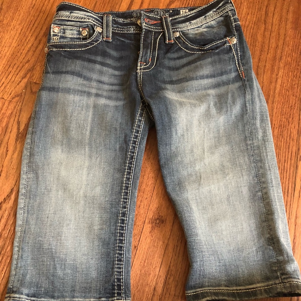 Girls size 16 Miss Me Bermuda shorts